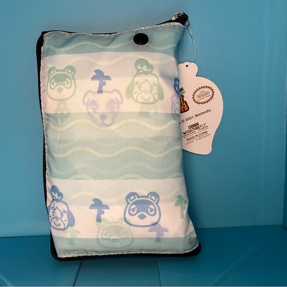 Nintendo - Animal Crossing - Culturefly Foldable Backpack (Bag) - Picture 2 of 4